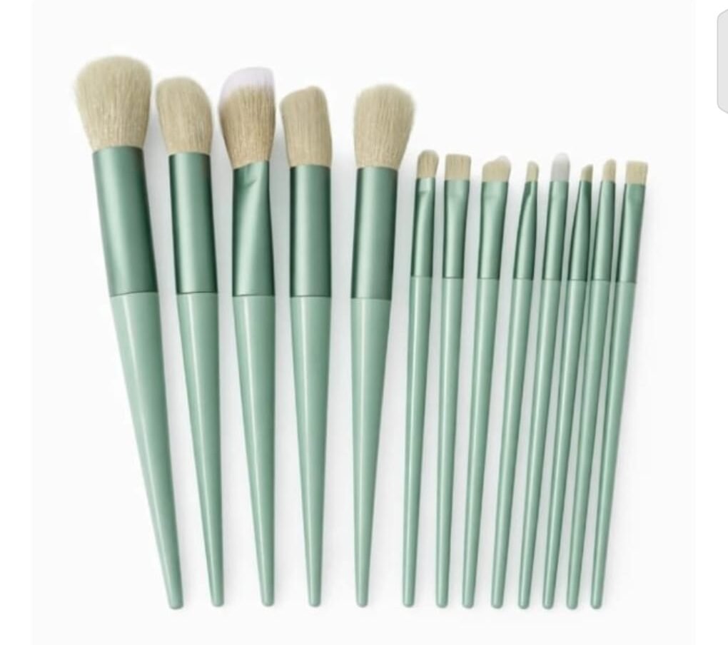 KIT PINCEIS PARA MAQUIAGEM 13 PEÇAS CORES SORTIDAS