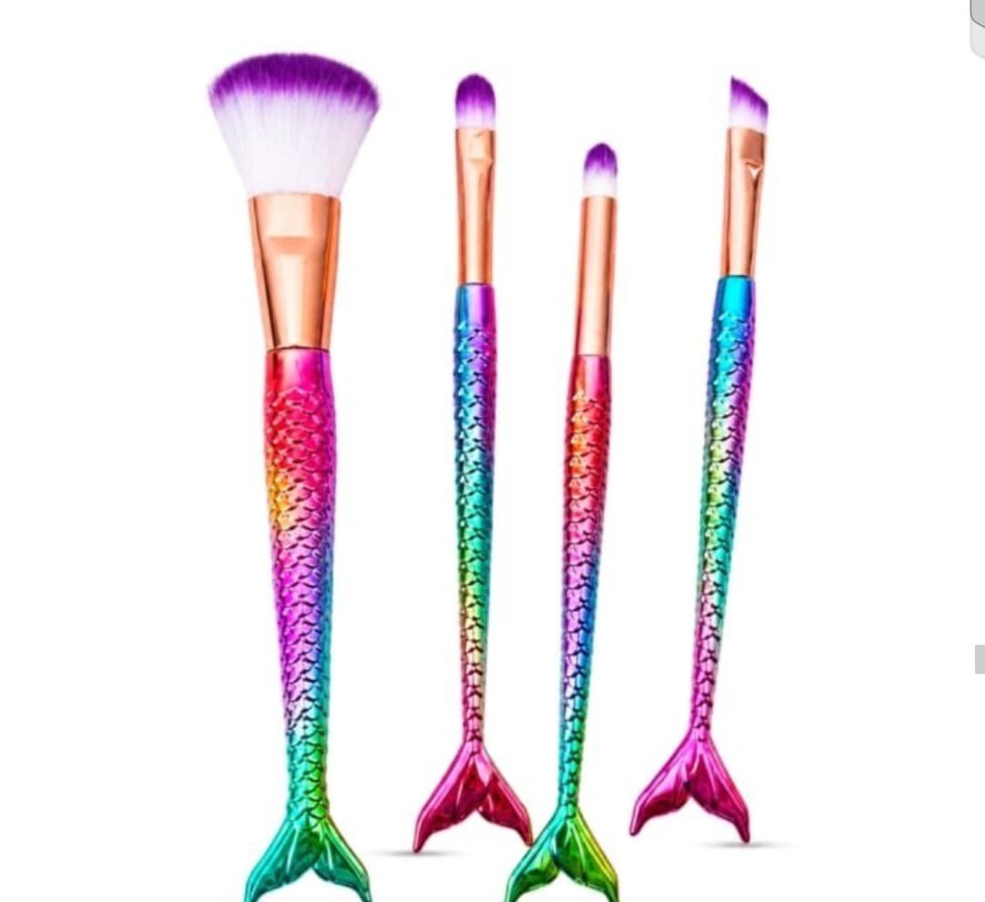 KIT PINCEL SERIAS PARA MAQUIAGEM 4 ITENS